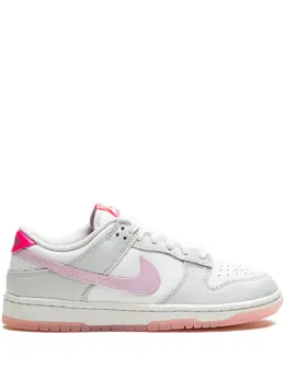 Nike: Белые кроссовки  Dunk Low
