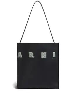 Marni: Чёрная сумка  Museo