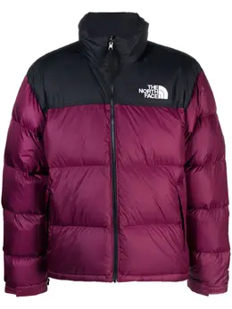 The North Face: Фиолетовая куртка  Nuptse