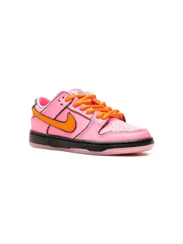 Nike Kids: Розовые кроссовки 