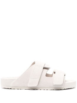 Birkenstock: Белые сандалии 