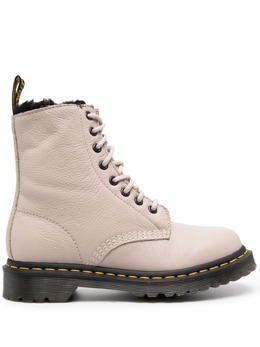 Dr. Martens: Розовые ботинки  1460