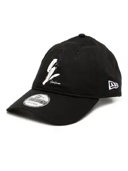 Yohji Yamamoto: Кепка с принтом 