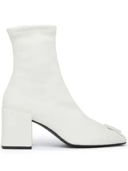 Courrèges: Белые ботинки 