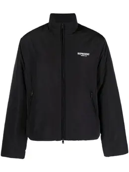 Represent: Чёрная куртка 