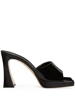 Giuseppe Zanotti: Чёрные сандалии 