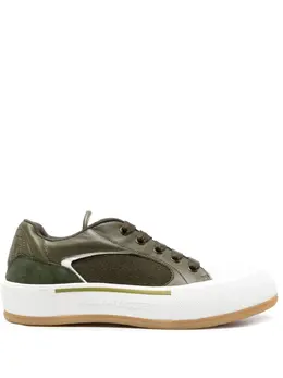 Alexander McQueen: Зелёные кроссовки  Deck Plimsoll
