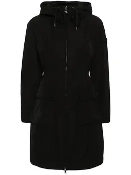 Moncler: Чёрный пуховик 