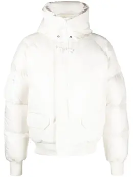 Canada Goose: Белая куртка  Chilliwack