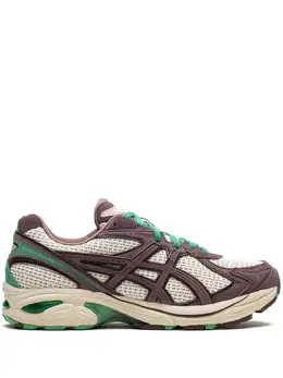 ASICS: Белые кроссовки 