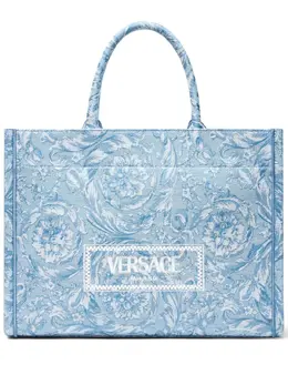 Versace: Светлая сумка-шоппер  Barocco