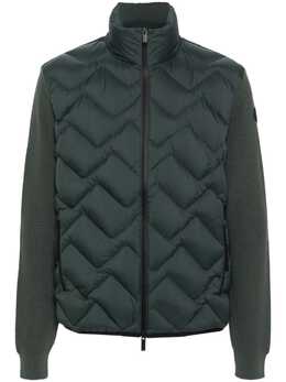 Moncler: Зелёная куртка 
