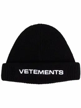 VETEMENTS: Чёрная шапка 