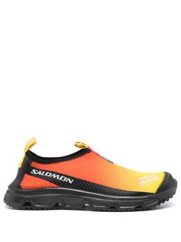 Salomon: Оранжевые кроссовки 