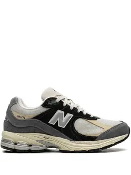 New Balance: Тёмные кроссовки  2002R