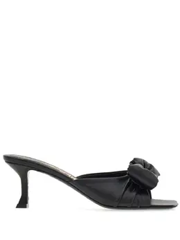 Ferragamo: Чёрные сандалии  Vara