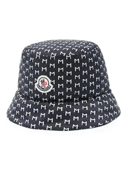 Moncler: Панама 