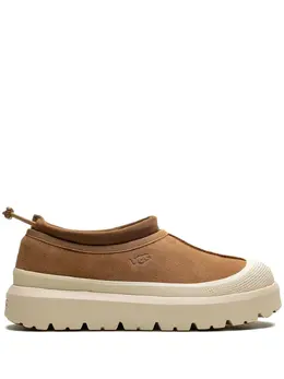 UGG: Коричневые туфли  Tasman