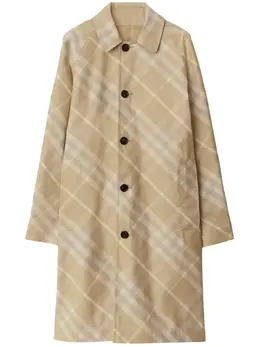 Burberry: Пальто в клетку 