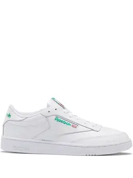 Reebok: Белые кроссовки  Club C 85
