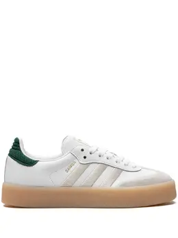 adidas: Зелёные кроссовки 