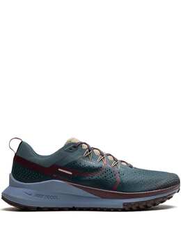 Nike: Зелёные кроссовки  Trail