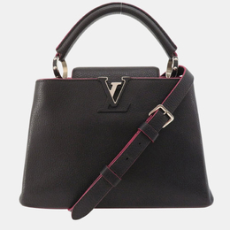 Louis Vuitton: Чёрная сумка на руку 