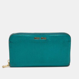Miu Miu: Зелёный кошелёк 