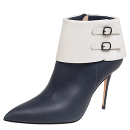 Manolo Blahnik: Голубые ботинки 