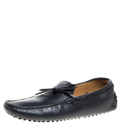 Tod's: Чёрные туфли  Gommino