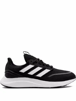 adidas: Чёрные кроссовки 