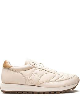 Saucony: Бежевые кроссовки  Jazz 81