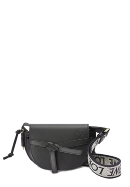 LOEWE: Чёрная сумка 