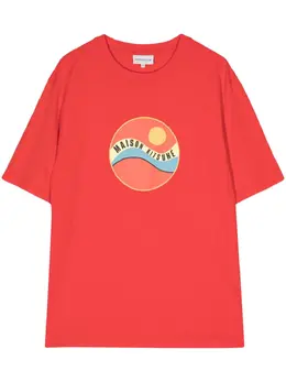Maison Kitsuné: Футболка с принтом 