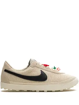 Nike: Бежевые кроссовки 