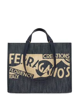 Ferragamo: Голубая сумка-шоппер 