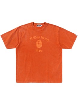 A BATHING APE®: Футболка с принтом 