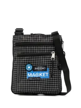 Eastpak: Чёрная сумка 