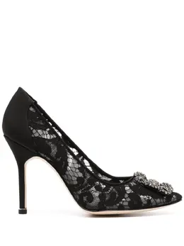 Manolo Blahnik: Чёрные туфли  Hangisi