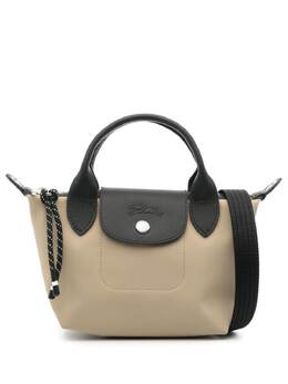 Longchamp: Серебристая сумка-шоппер  Le Pliage