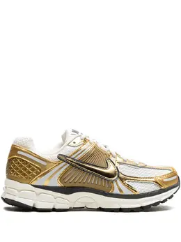 Nike: Белые кроссовки 