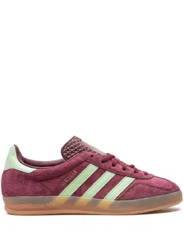 adidas: Красные кроссовки  Gazelle Indoor