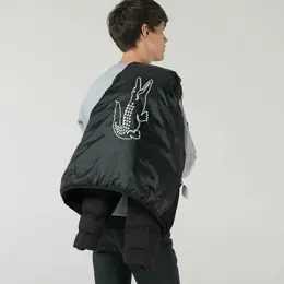 LACOSTE: Чёрная куртка 