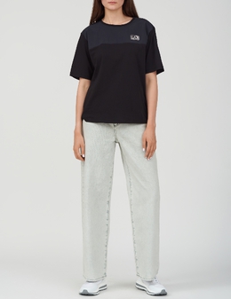 EA7 EMPORIO ARMANI: Чёрная футболка 