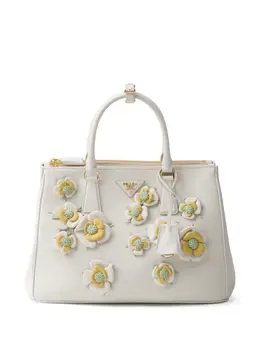 Prada: Белая сумка-шоппер 