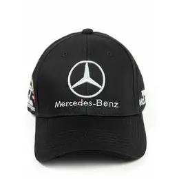 Mercedes-Benz: Чёрная кепка 
