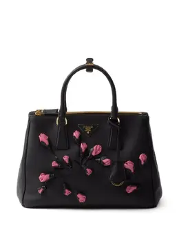 Prada: Чёрная сумка-шоппер 