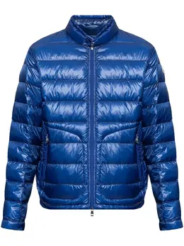 Moncler: Голубая куртка 