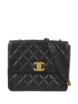 CHANEL Pre-Owned: Чёрная сумка 