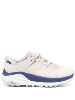 HOKA: Белые кроссовки 